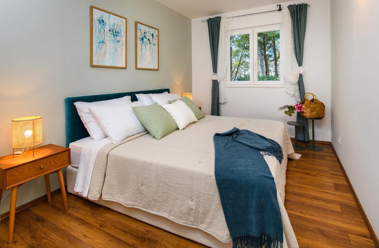 Lavica Bellevue Apartments & Studios Podstrana Kültér fotó